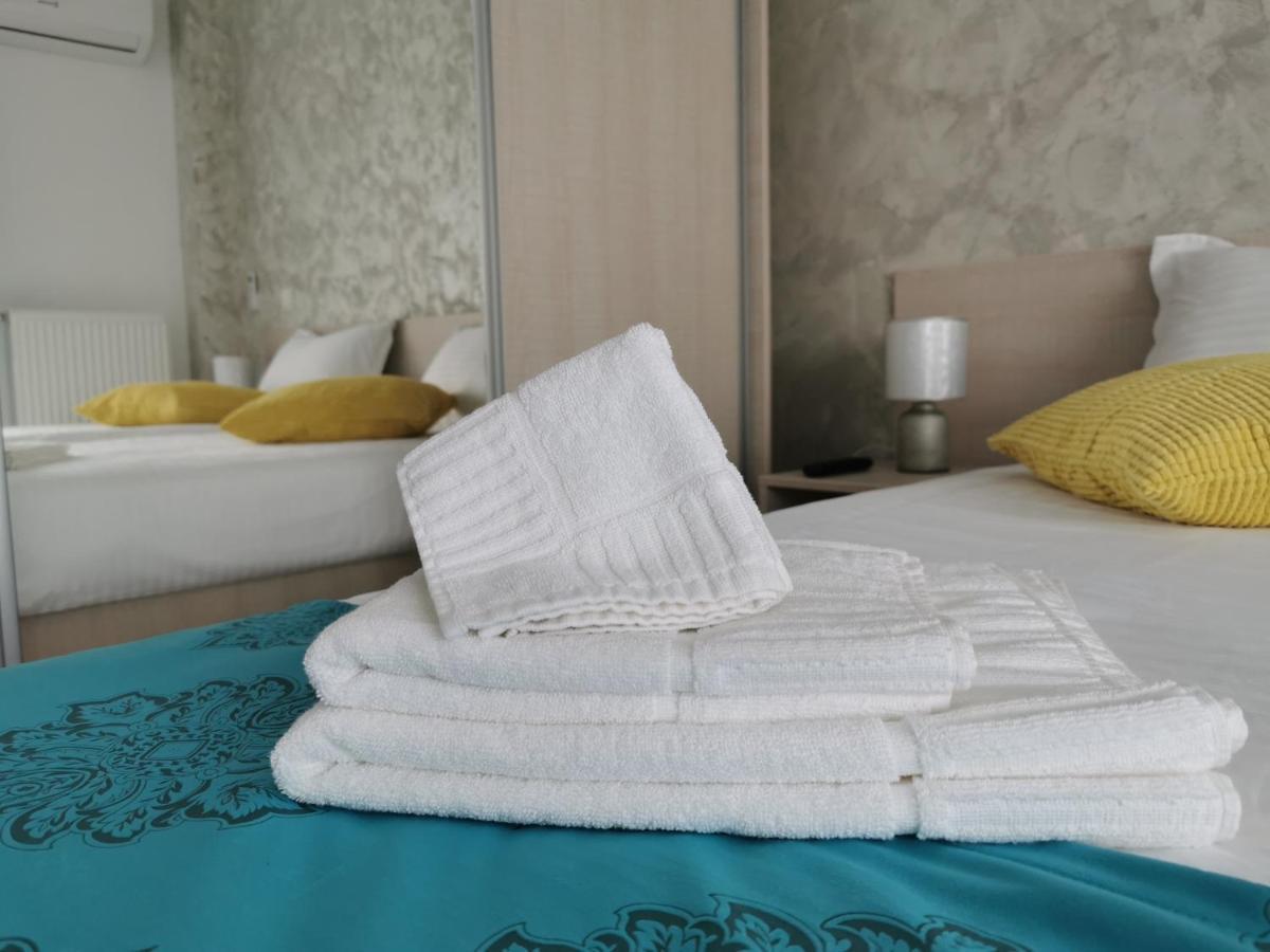 Otopeni Comfort Apartaments Bagian luar foto